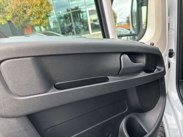 Fahrzeugbild eines Opel Movano