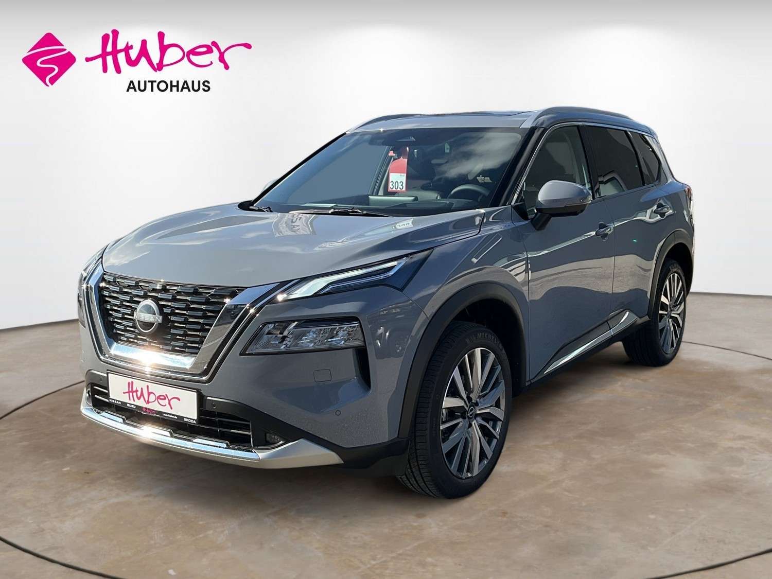 Fahrzeugbild eines Nissan X-TRAIL
