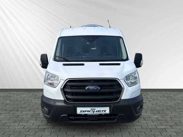 Fahrzeugbild eines Ford Transit