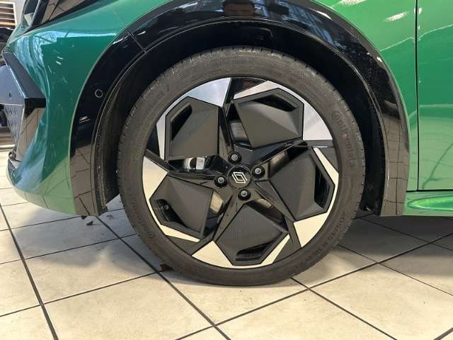 Fahrzeugbild eines Renault Clio