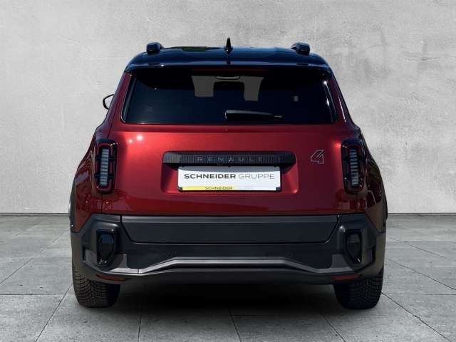 Fahrzeugbild eines Renault 4 E-TECH