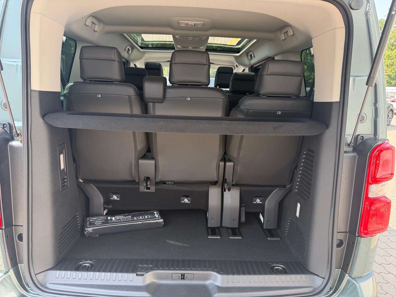 Fahrzeugbild eines Citroën SpaceTourer