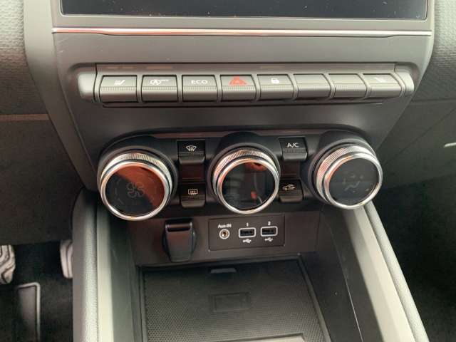 Fahrzeugbild eines Renault Clio