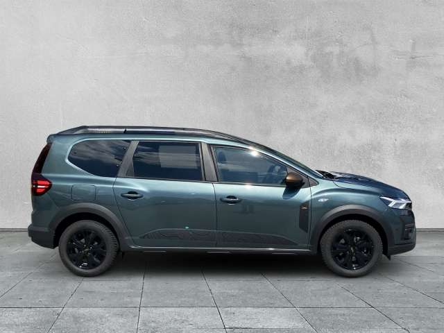 Fahrzeugbild eines Dacia Jogger