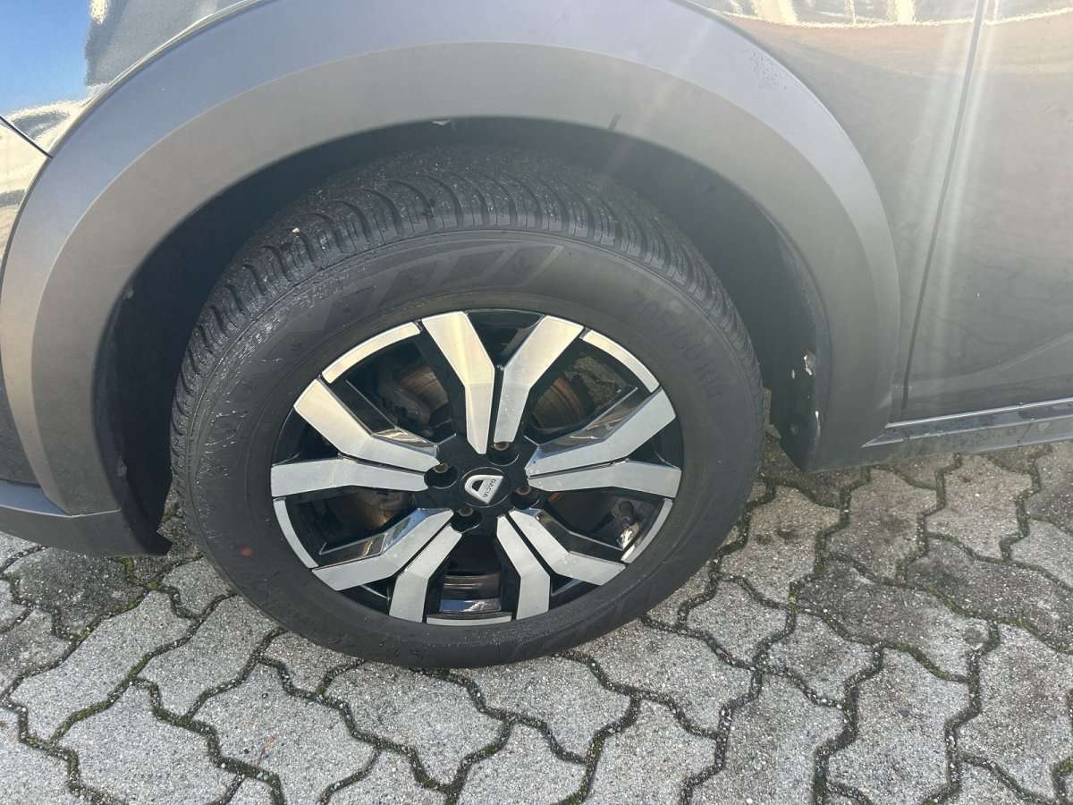Fahrzeugbild eines Dacia Sandero