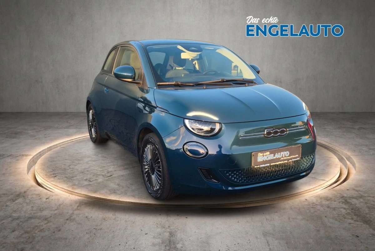 Fahrzeugbild eines Fiat 500