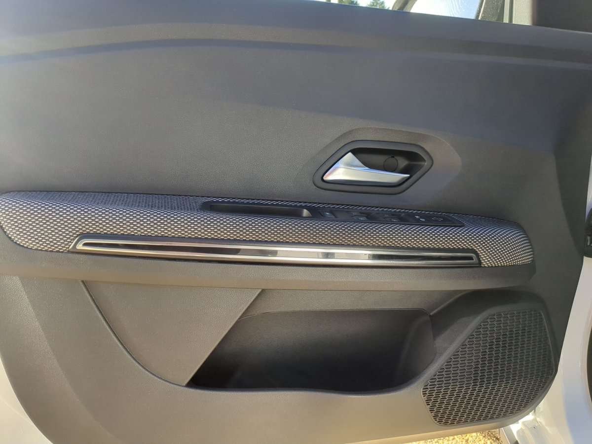 Fahrzeugbild eines Dacia Jogger