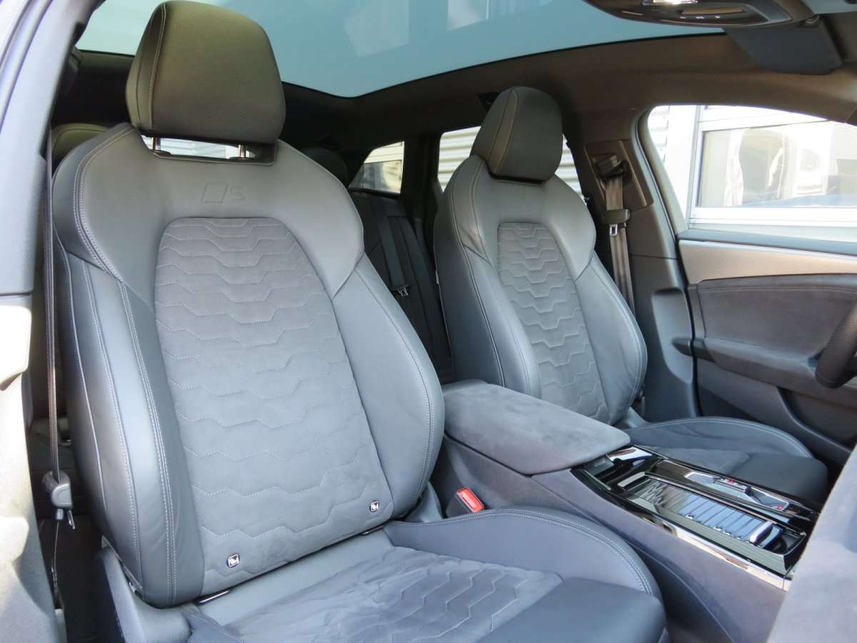 Fahrzeugbild eines Audi e-tron