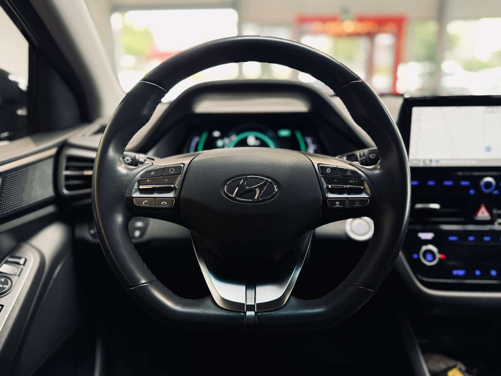 Fahrzeugbild eines Hyundai IONIQ