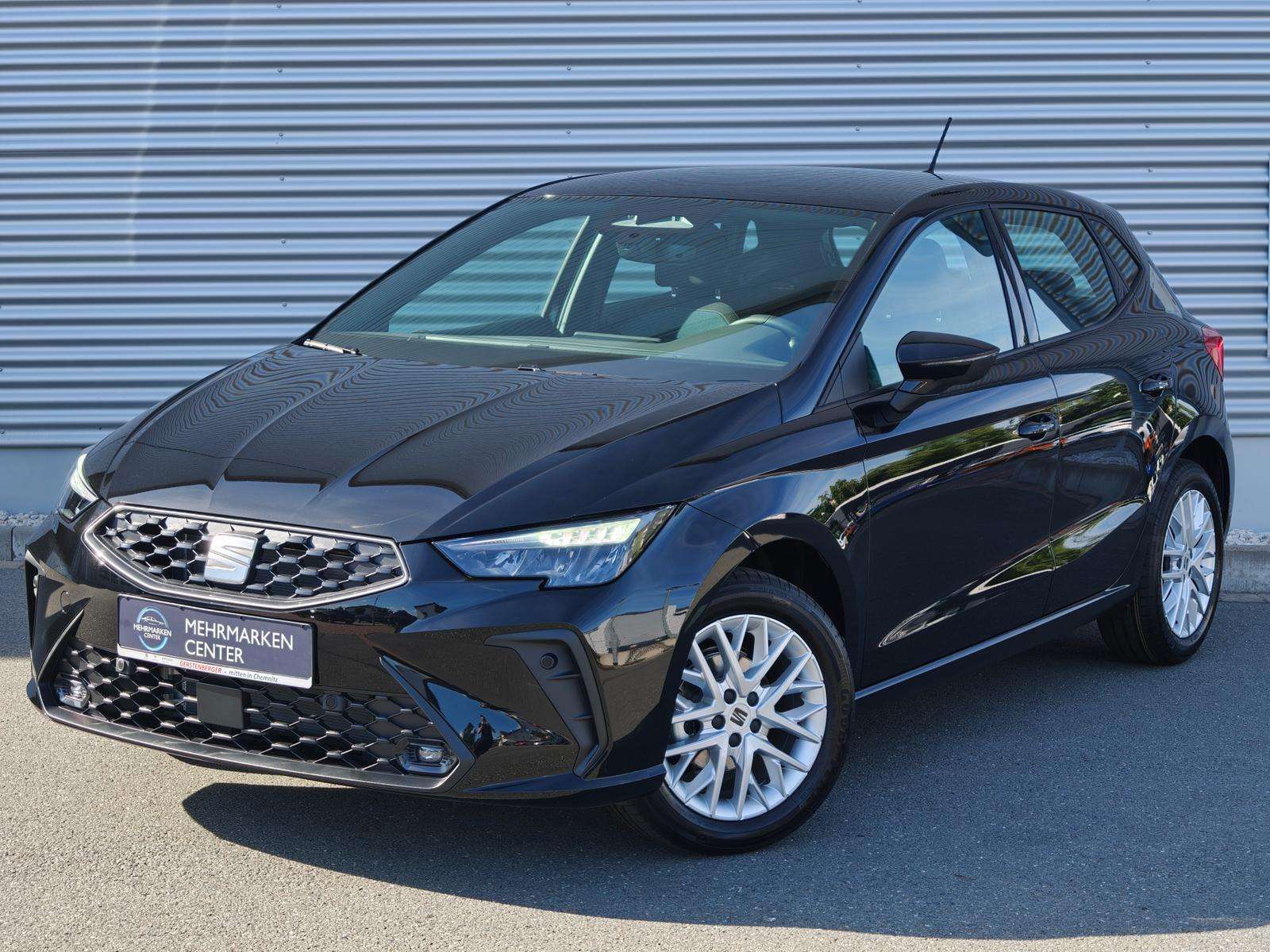 Fahrzeugbild eines SEAT Ibiza
