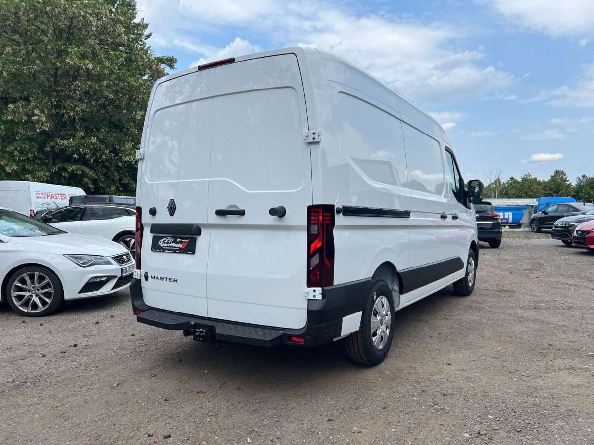 Fahrzeugbild eines Renault Master