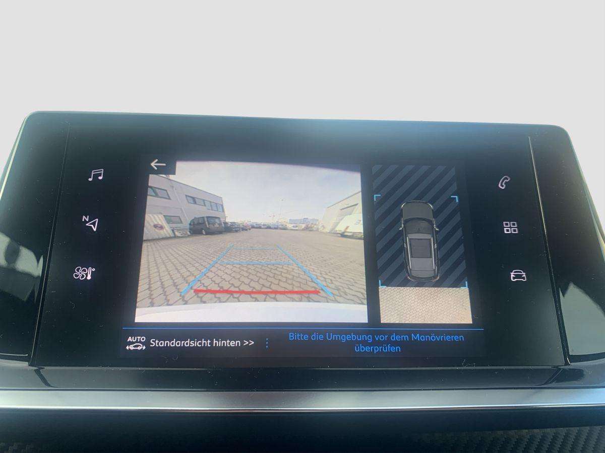 Fahrzeugbild eines Peugeot 2008