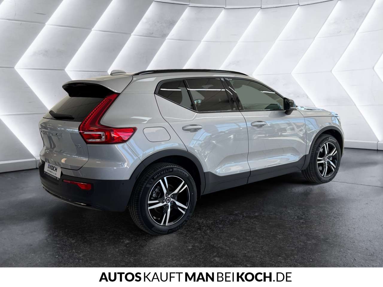 Fahrzeugbild eines Volvo XC40