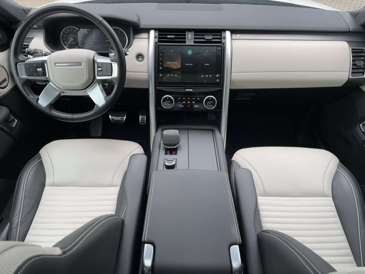 Fahrzeugbild eines Land Rover Discovery