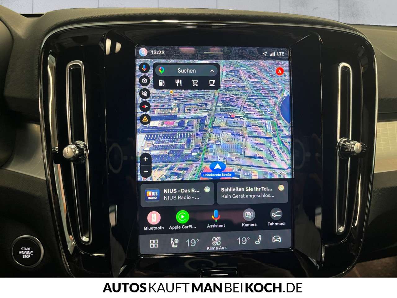 Fahrzeugbild eines Volvo XC40