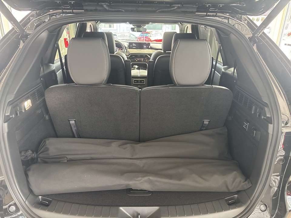 Fahrzeugbild eines Mazda CX-80