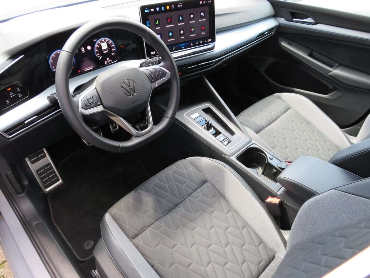 Fahrzeugbild eines Volkswagen Golf
