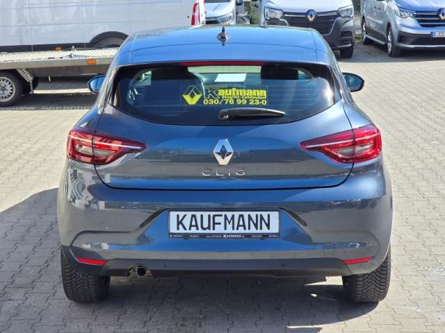 Fahrzeugbild eines Renault Clio