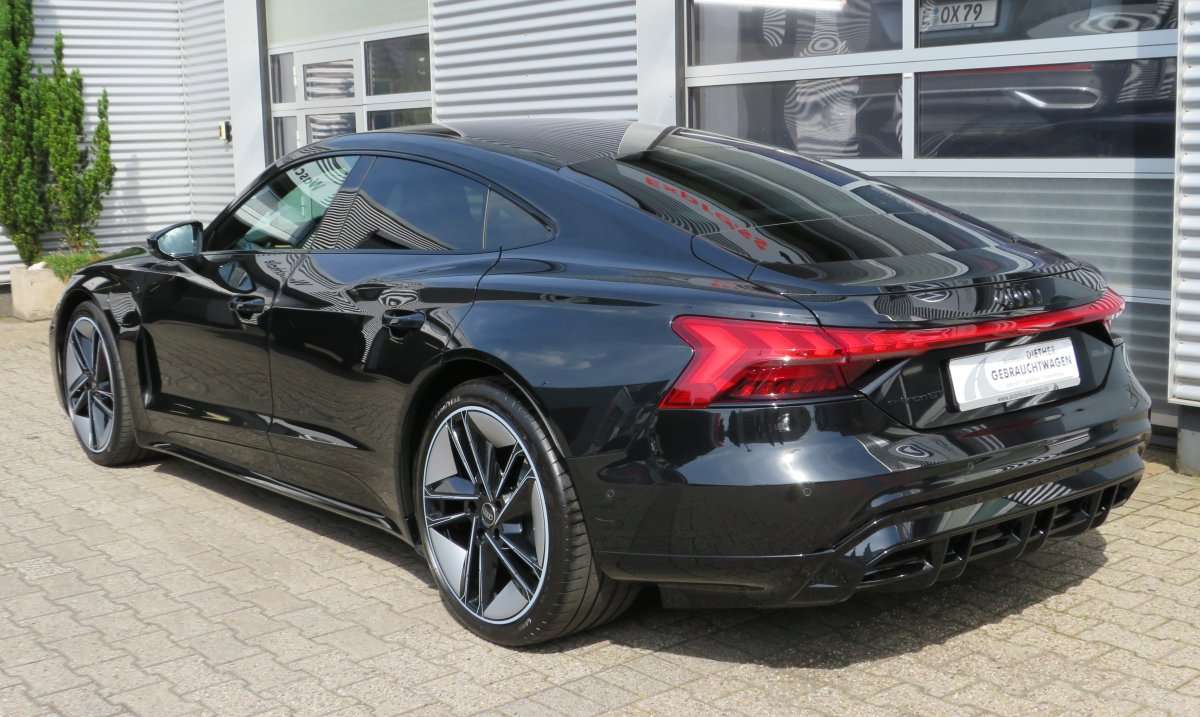Fahrzeugbild eines Audi e-tron GT