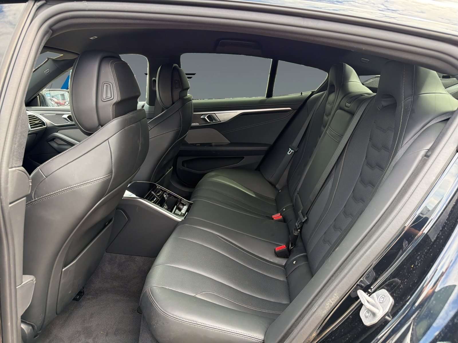 Fahrzeugbild eines BMW 8er-Reihe