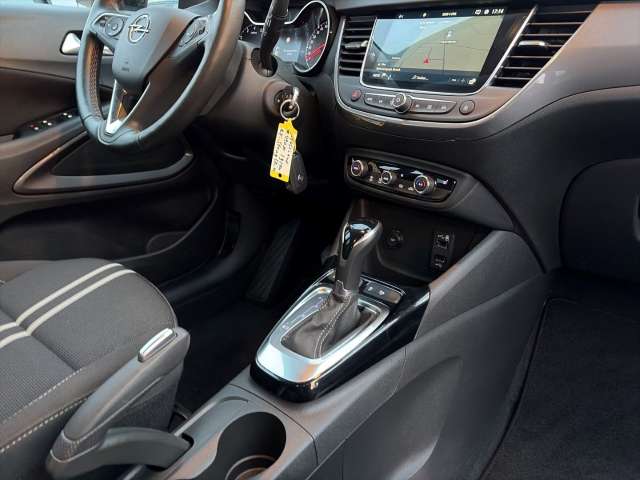 Fahrzeugbild eines Opel Crossland X