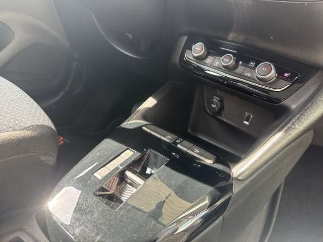 Fahrzeugbild eines Opel Corsa