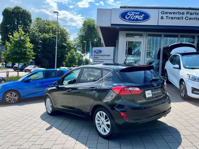Fahrzeugbild eines Ford Fiesta