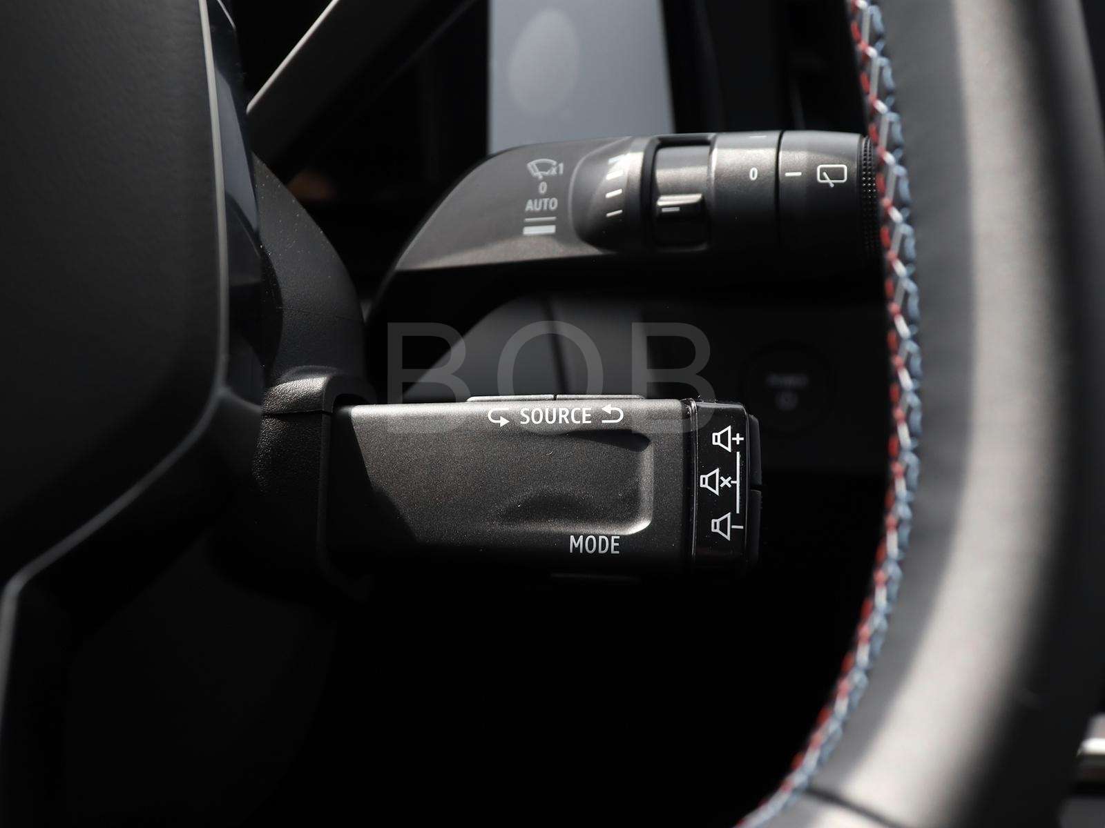 Fahrzeugbild eines Renault Scenic E-TECH