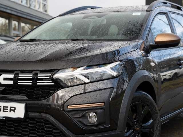 Fahrzeugbild eines Dacia Jogger