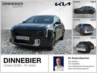 Schräge Frontansicht auf einen Kia XCeed , freigestellt