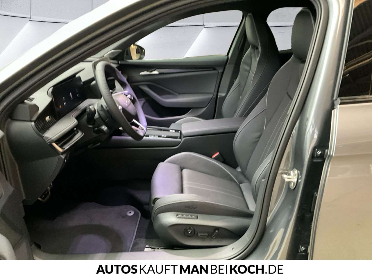 Fahrzeugbild eines Skoda Superb