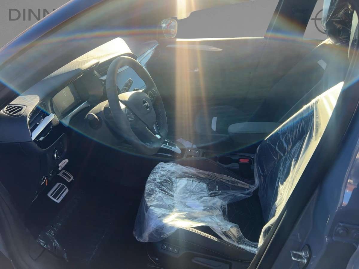 Fahrzeugbild eines Opel Corsa