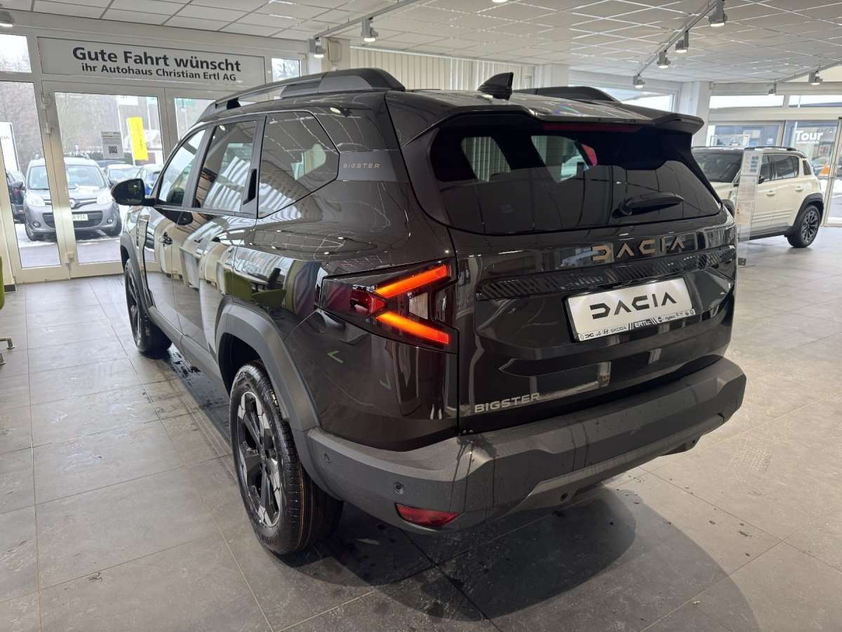 Fahrzeugbild eines Dacia Bigster
