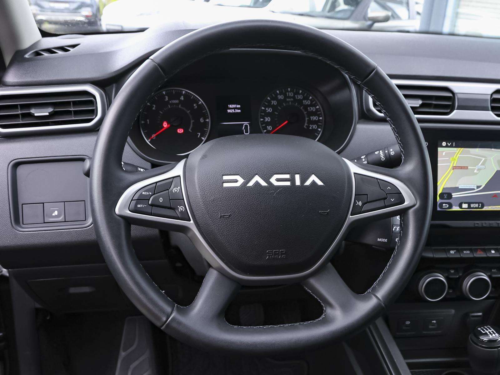 Fahrzeugbild eines Dacia Duster