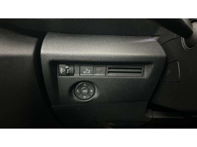 Fahrzeugbild eines Citroën C4 X