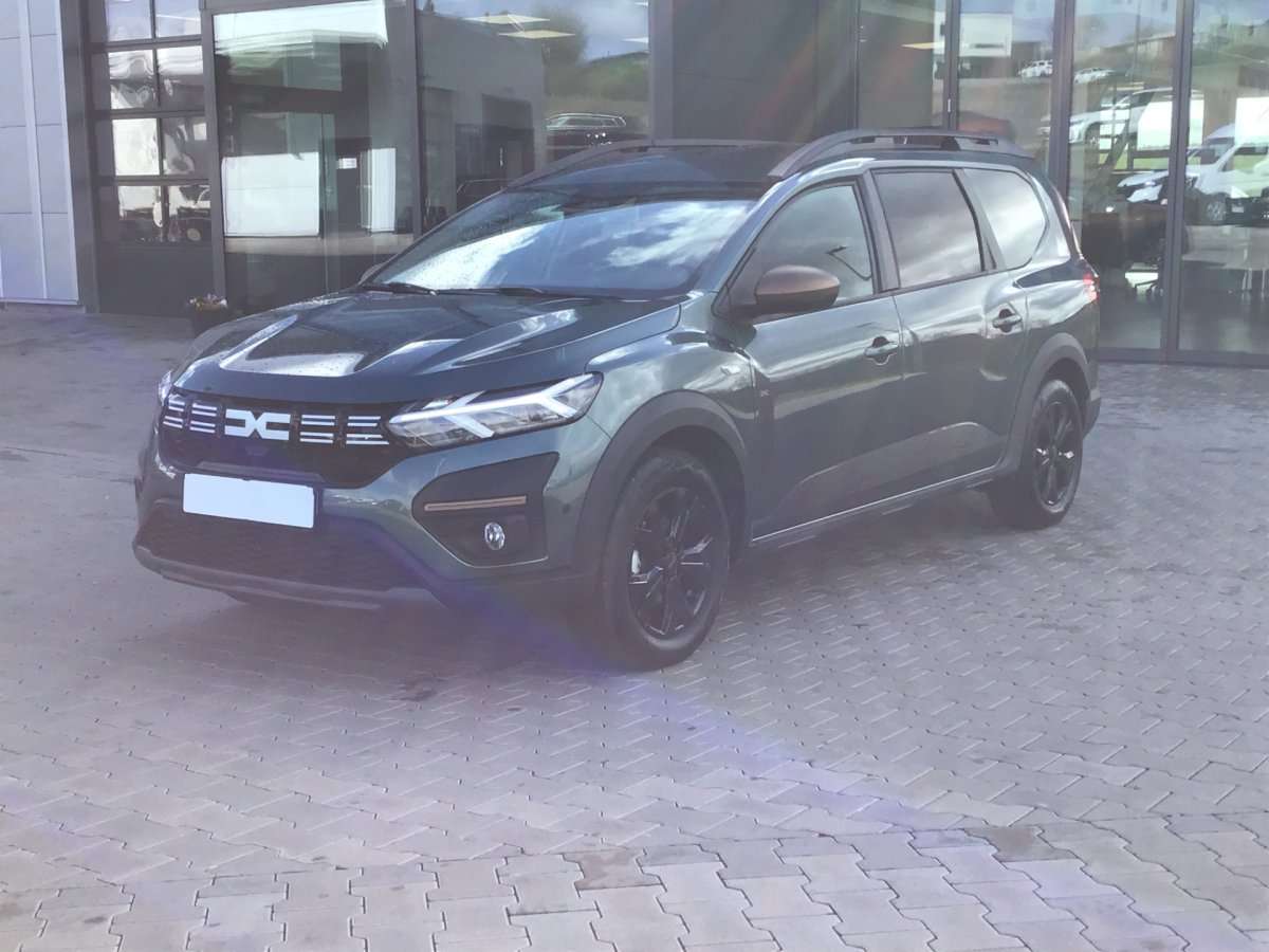 Fahrzeugbild eines Dacia Jogger