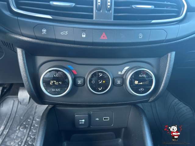 Fahrzeugbild eines Fiat Tipo