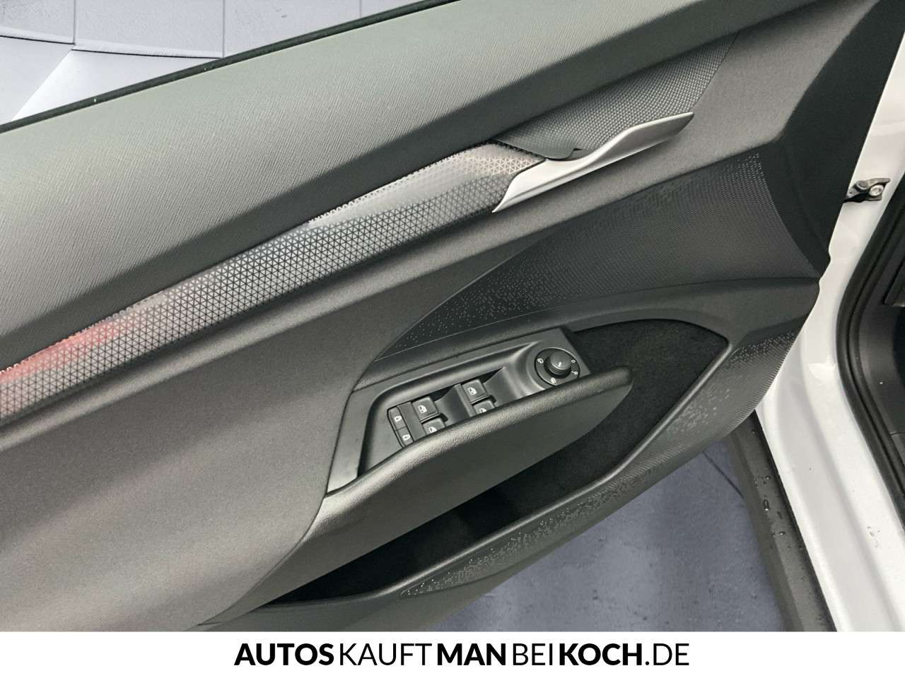 Fahrzeugbild eines Skoda ELROQ