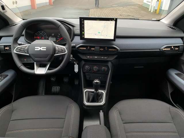 Fahrzeugbild eines Dacia Sandero