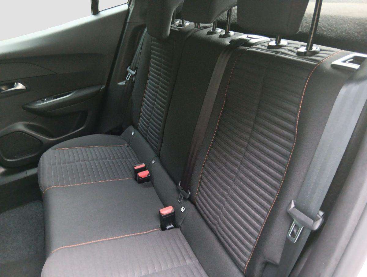 Fahrzeugbild eines Peugeot 2008