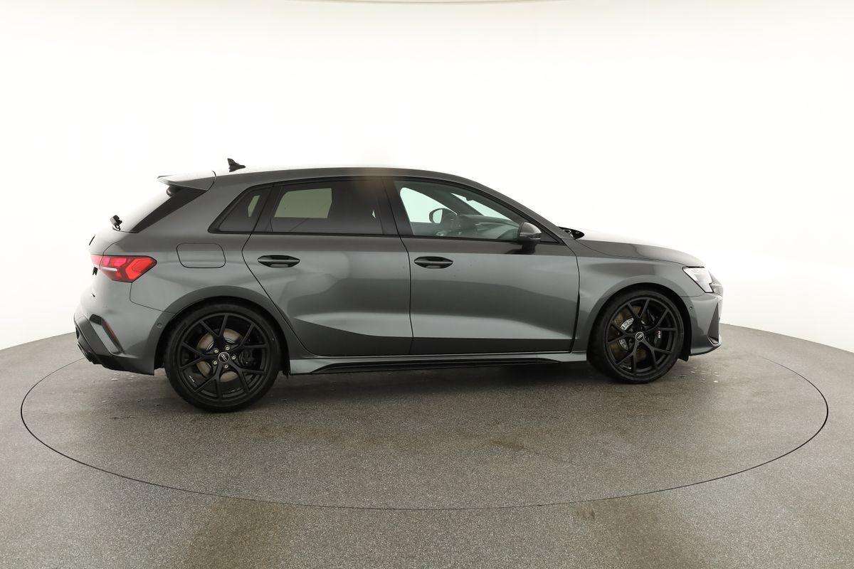 Fahrzeugbild eines Audi RS3