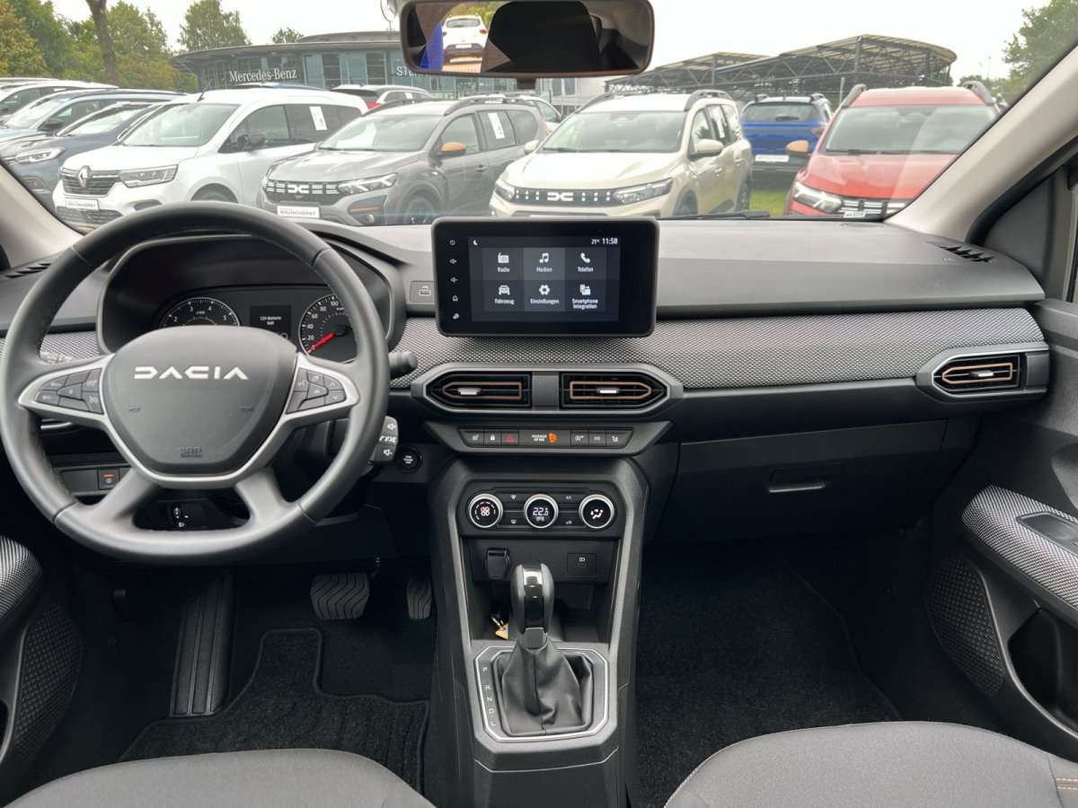 Fahrzeugbild eines Dacia Sandero