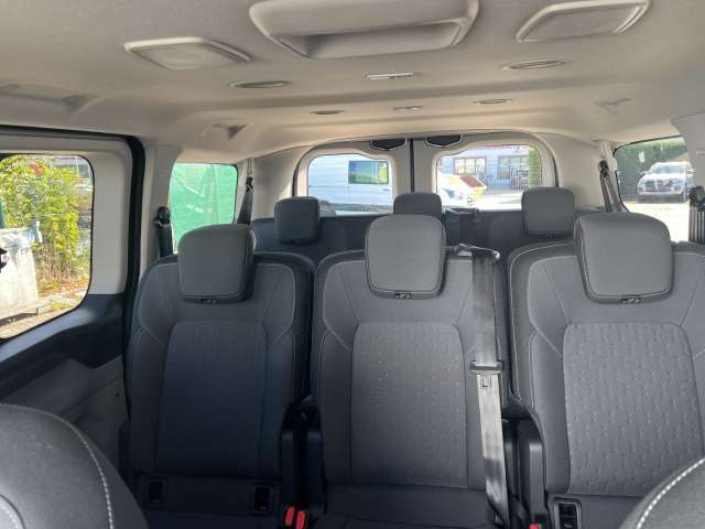 Fahrzeugbild eines Ford Transit Custom