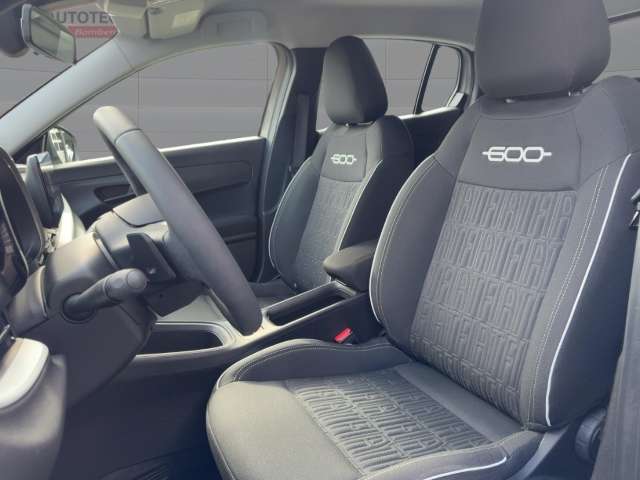 Fahrzeugbild eines Fiat 600