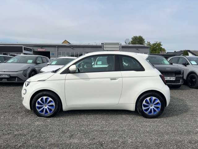 Fahrzeugbild eines Fiat 500