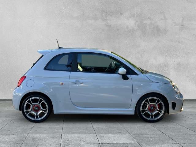 Fahrzeugbild eines Abarth 595