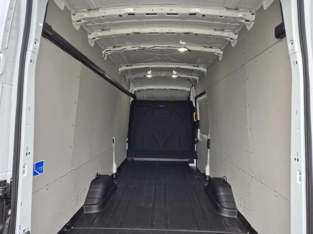 Fahrzeugbild eines Ford Transit