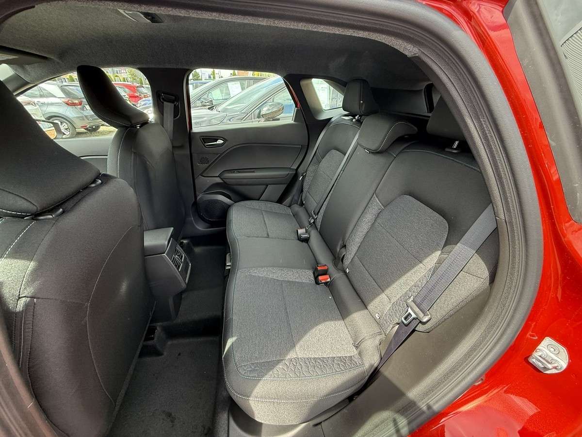 Fahrzeugbild eines Mitsubishi Grandis