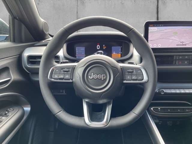 Fahrzeugbild eines Jeep Avenger