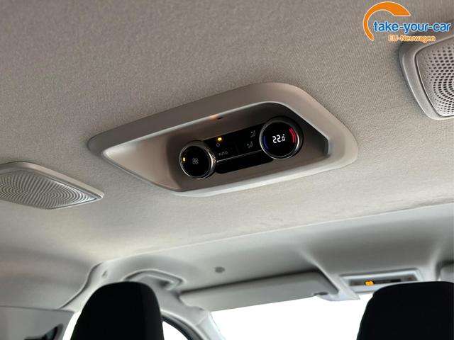 Fahrzeugbild eines Volkswagen Caravelle